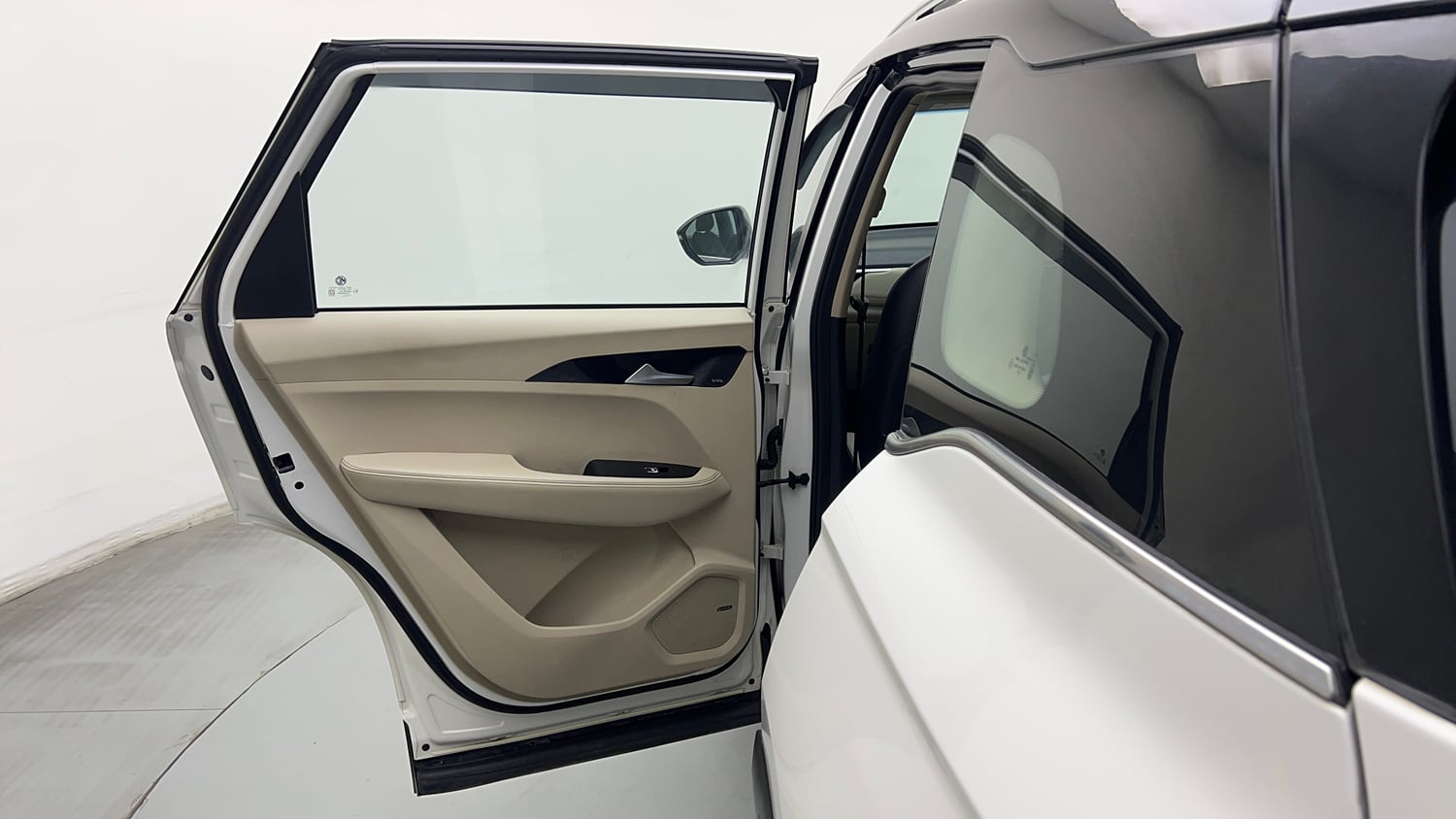 Used 2023 MG Motors Hector 1.5 Sharp CVT Dual Tone Petrol Automatic interior LEFT REAR DOOR OPEN VIEW