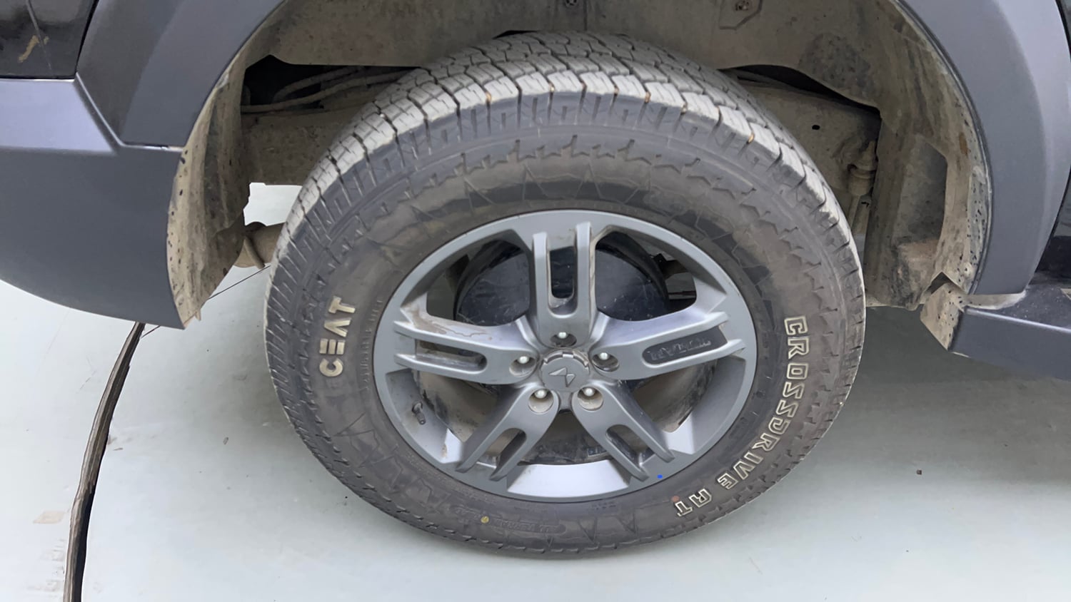 Used 2026 mahindra Thar LXT 1.5 Diesel MT 2WD Diesel Manual tyres RIGHT REAR TYRE RIM VIEW