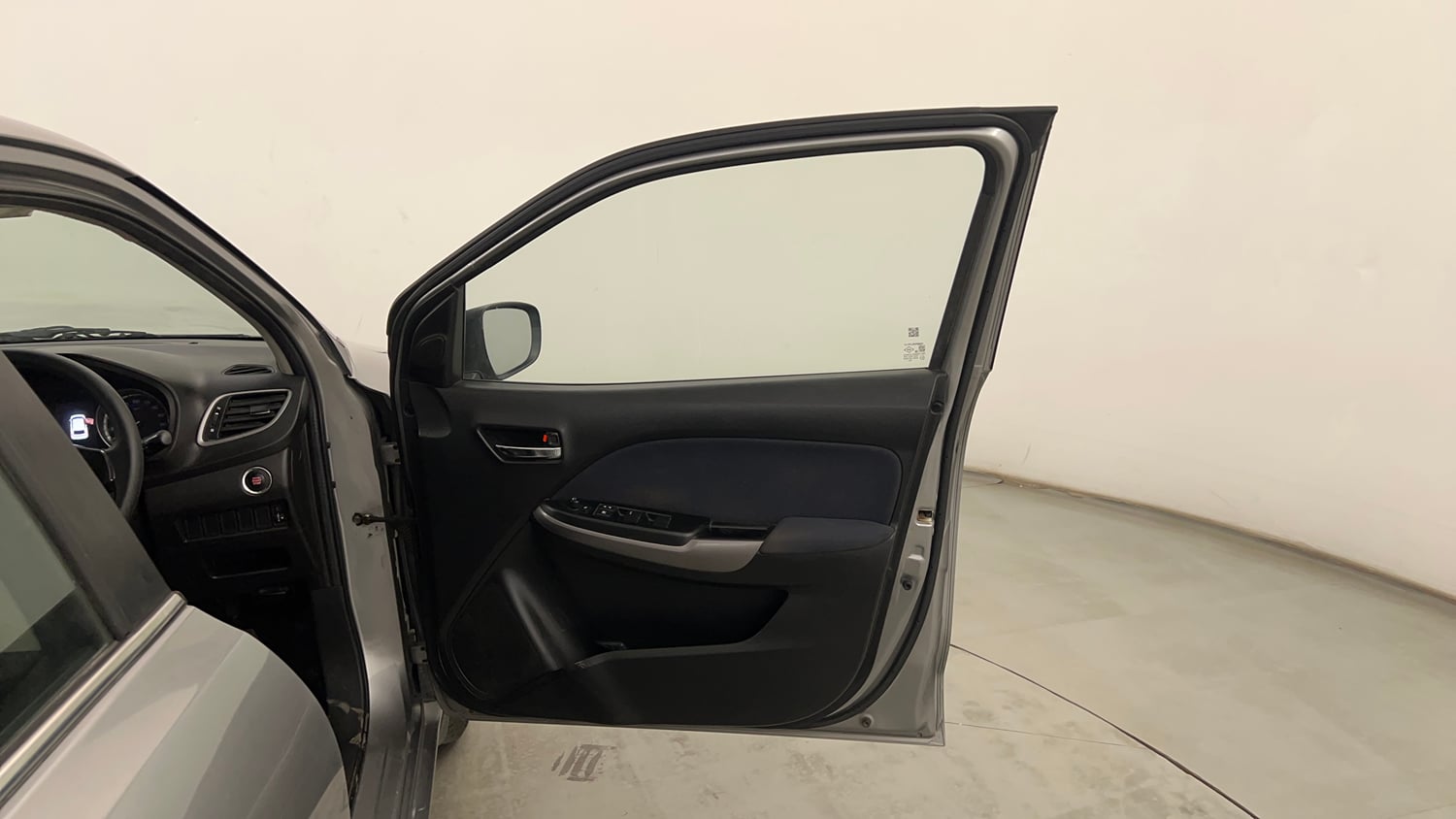 Used 2020 Maruti Suzuki Baleno Zeta Petrol Manual interior RIGHT FRONT DOOR OPEN VIEW