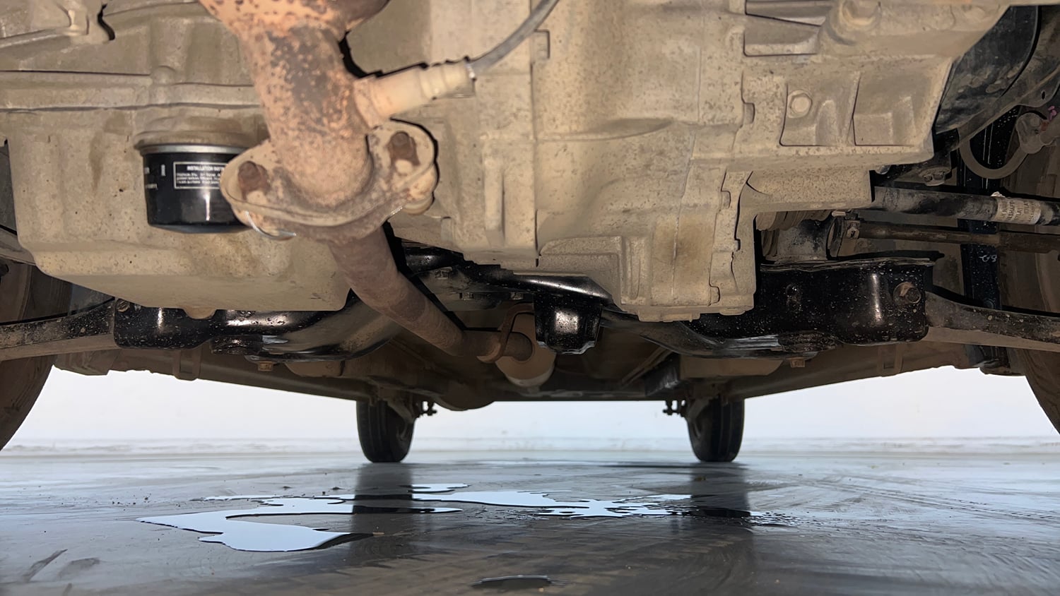 Used 2014 Maruti Suzuki Wagon R LXI Petrol Manual extra FRONT LEFT UNDERBODY VIEW