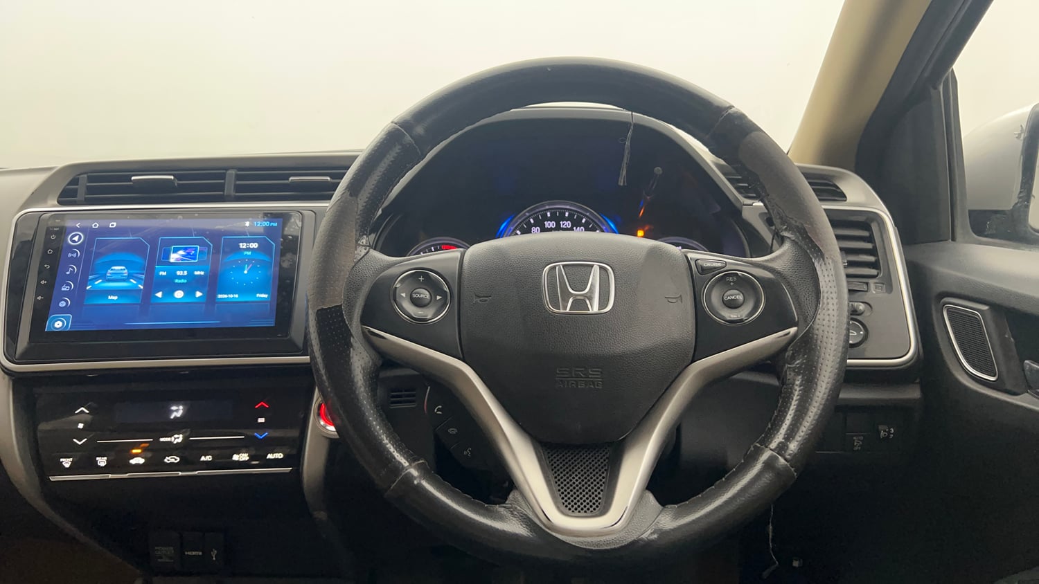 Used 2018 Honda City V Petrol Petrol Manual interior STEERING VIEW