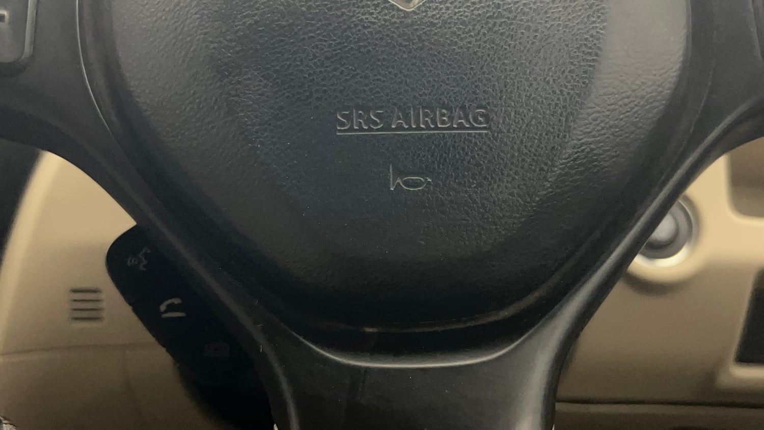 Used 2021 Maruti Suzuki Ciaz Alpha 1.5 Petrol Manual top_features Airbags