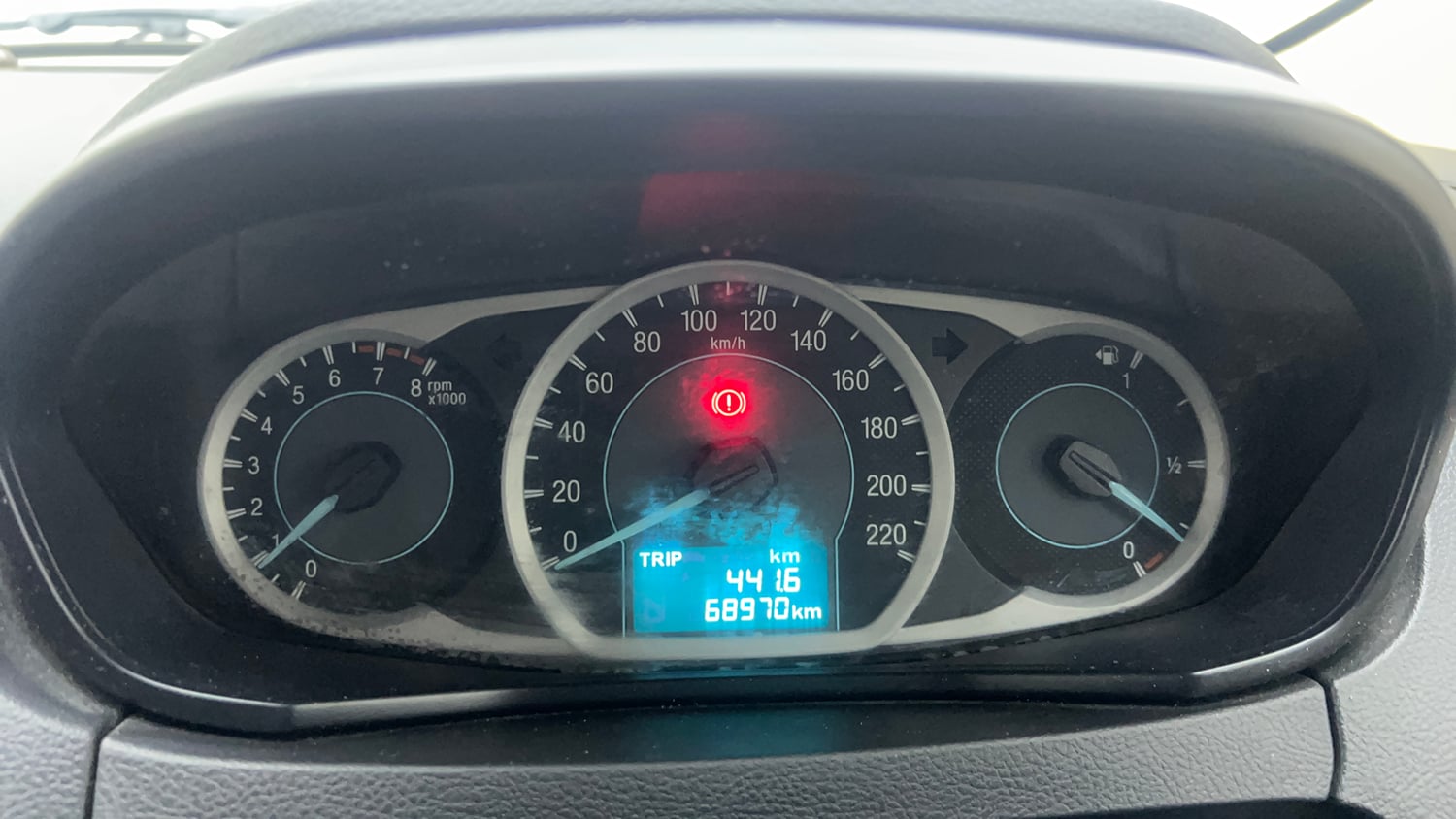 Used 2017 Ford Figo Aspire Titanium 1.2 Ti-VCT Petrol Manual interior CLUSTERMETER VIEW