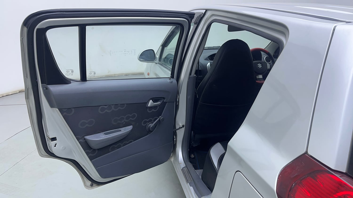 Used 2015 Maruti Suzuki Alto 800 LXi Anniversary Edition Petrol Manual interior LEFT REAR DOOR OPEN VIEW