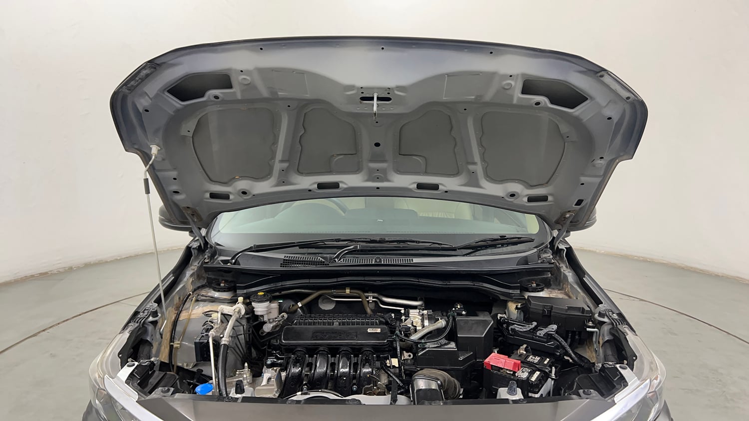 Used 2020 Honda Amaze 1.2 VX CVT Petrol Petrol Automatic engine ENGINE & BONNET OPEN FRONT VIEW
