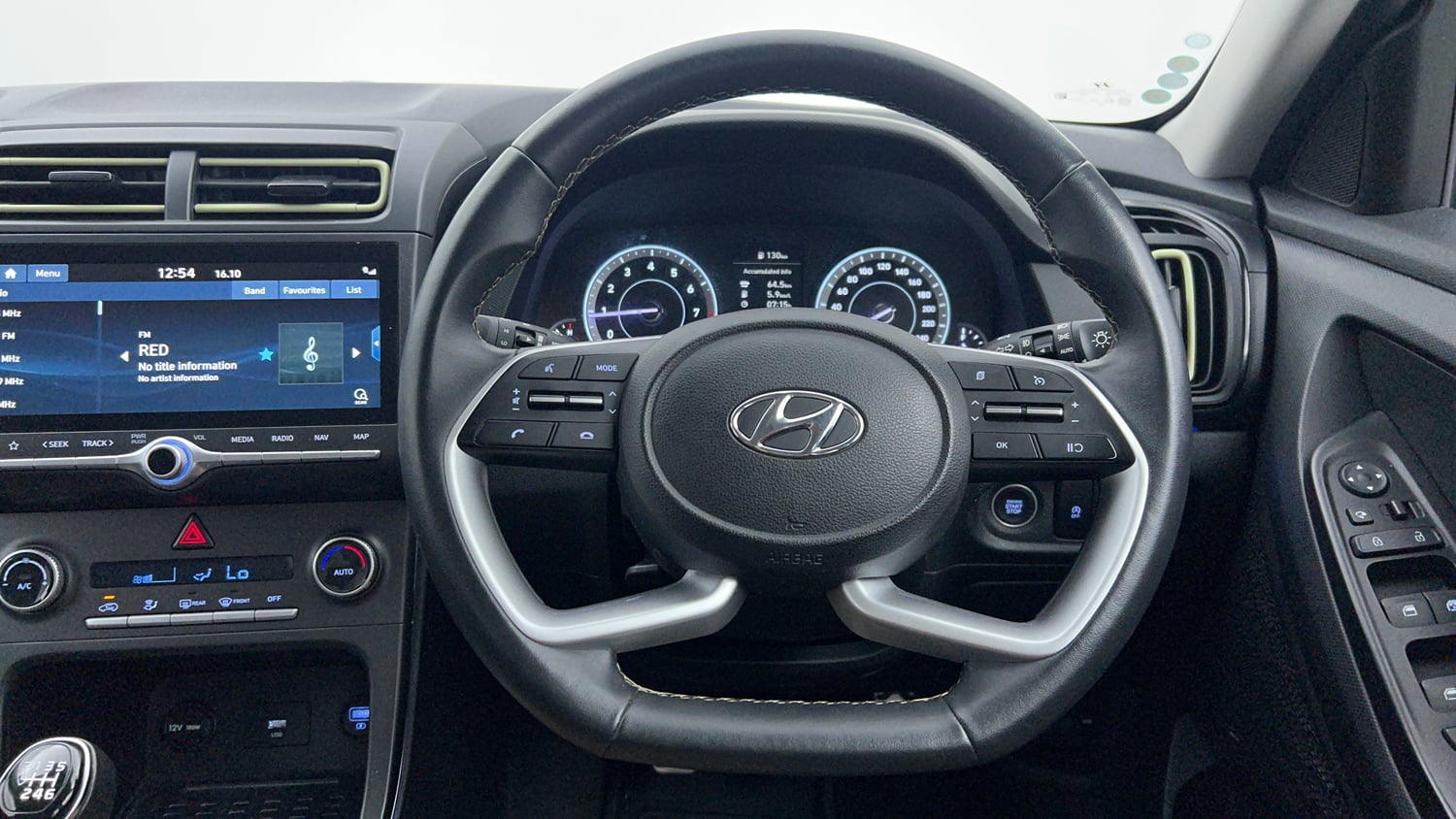 Used 2024 Hyundai Creta SX 1.5 Petrol Adventure Edition Petrol Manual interior STEERING VIEW
