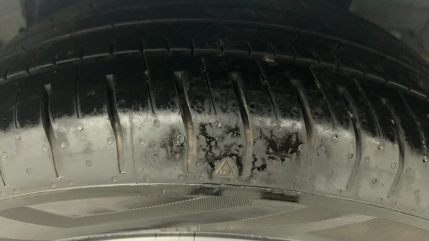 Used 2024 Hyundai Verna SX 1.5 Petrol MT Petrol Manual tyres LEFT REAR TYRE TREAD VIEW