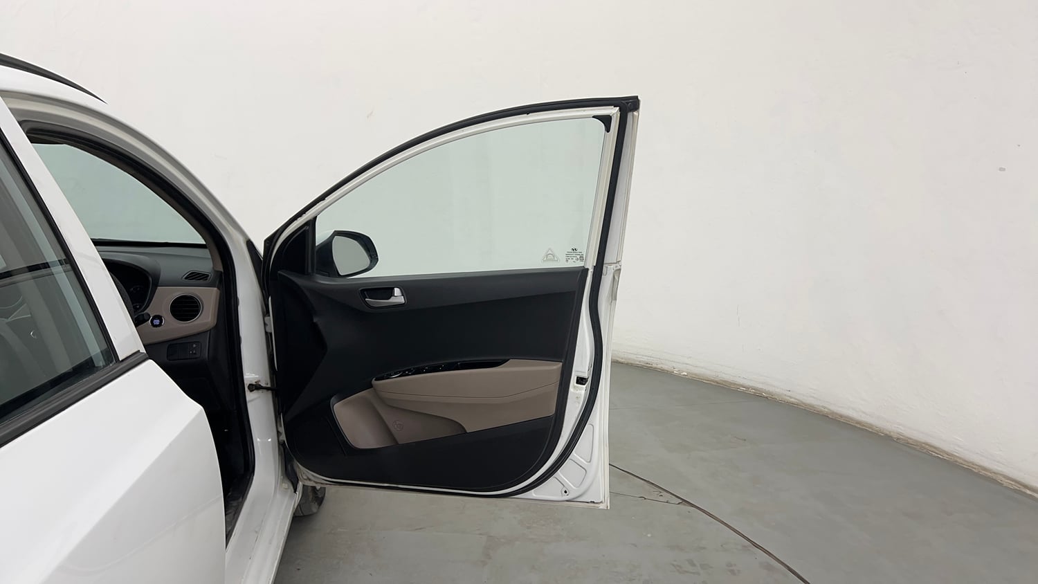 Used 2014 Hyundai Grand i10 Asta AT 1.2 Kappa VTVT Petrol Automatic interior RIGHT FRONT DOOR OPEN VIEW