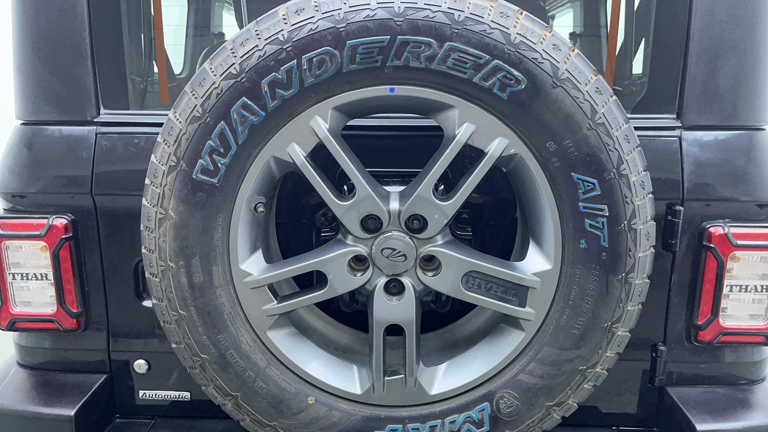 Used 2022 mahindra Thar LX Hard Top Diesel AT 4WD Diesel Automatic tyres SPARE TYRE VIEW