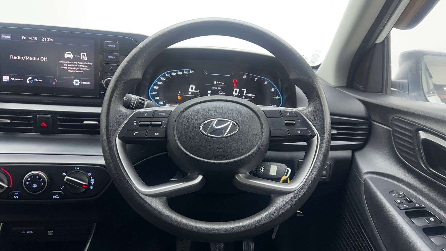 Used 2021 Hyundai i20 Sportz 1.2 MT Petrol Manual interior STEERING VIEW