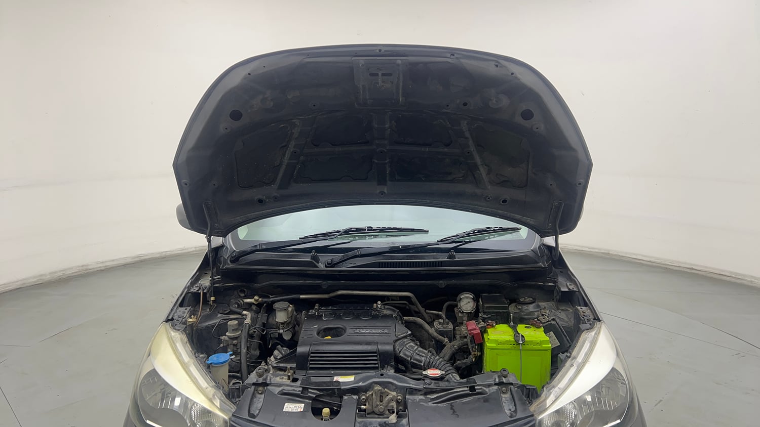 Used 2016 Maruti Suzuki Celerio VXi CNG Cng Manual engine ENGINE & BONNET OPEN FRONT VIEW