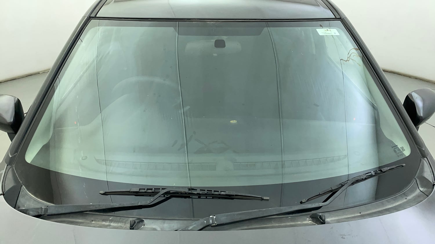 Used 2017 Maruti Suzuki Baleno Delta 1.2 Petrol Manual exterior FRONT WINDSHIELD VIEW