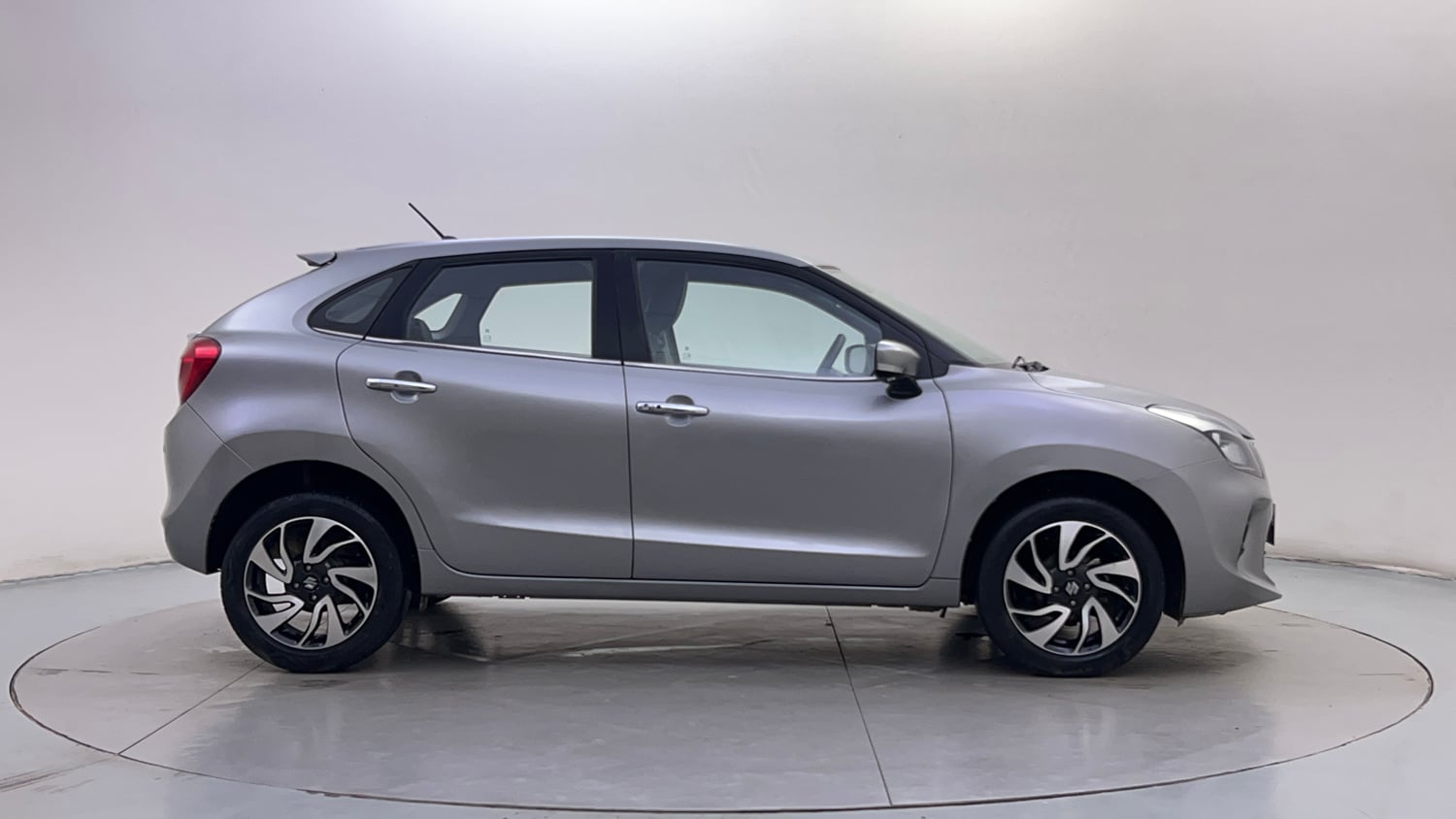 Used 2019 Maruti Suzuki Baleno Zeta Petrol Manual exterior RIGHT SIDE VIEW