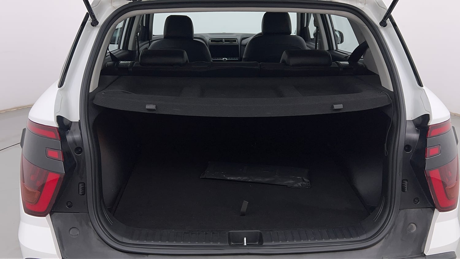 Used 2024 Hyundai Creta SX 1.5 Petrol Adventure Edition Petrol Manual interior DICKY INSIDE VIEW