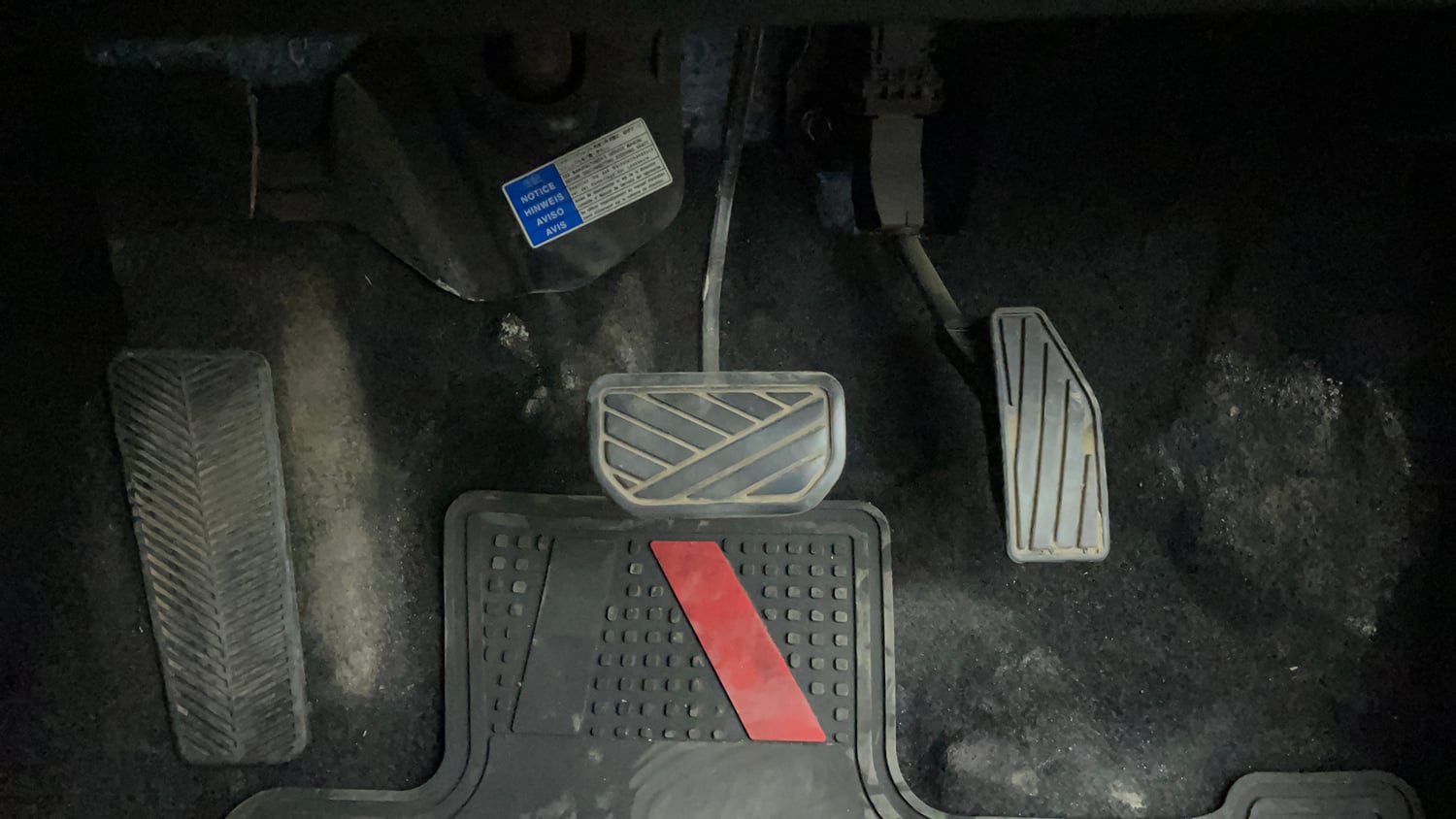 Used 2019 Maruti Suzuki Swift VXi AMT Petrol Automatic interior PEDALS VIEW
