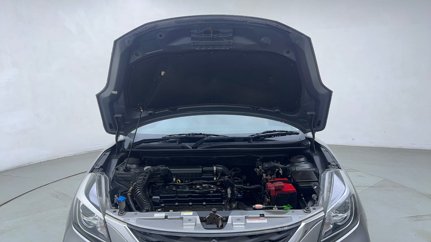 Used 2020 Maruti Suzuki Baleno Zeta Automatic Petrol Automatic engine ENGINE & BONNET OPEN FRONT VIEW