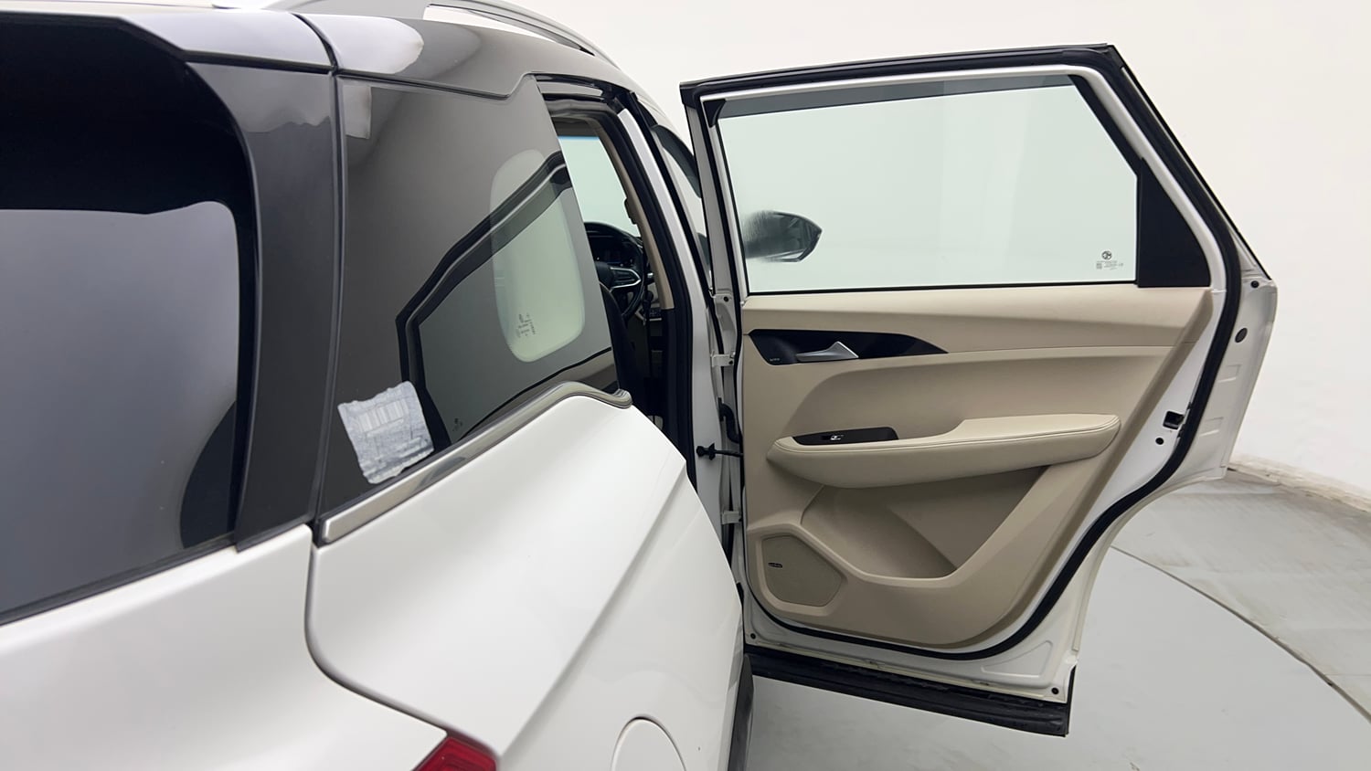 Used 2023 MG Motors Hector 1.5 Sharp CVT Dual Tone Petrol Automatic interior RIGHT REAR DOOR OPEN VIEW