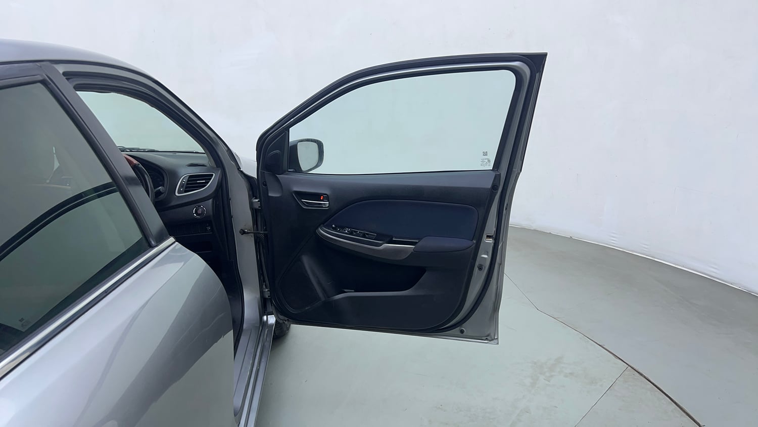 Used 2020 Maruti Suzuki Baleno Zeta Automatic Petrol Automatic interior RIGHT FRONT DOOR OPEN VIEW