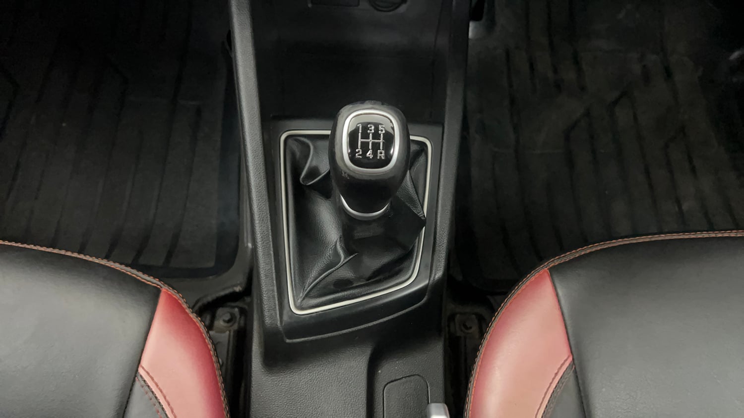 Used 2015 Hyundai Elite i20 Asta 1.2 Petrol Manual interior GEAR  KNOB VIEW