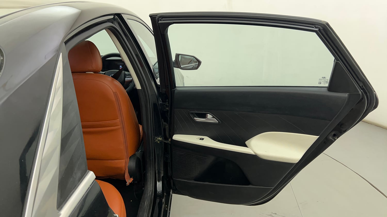 Used 2024 Hyundai Verna SX 1.5 Petrol MT Petrol Manual interior RIGHT REAR DOOR OPEN VIEW