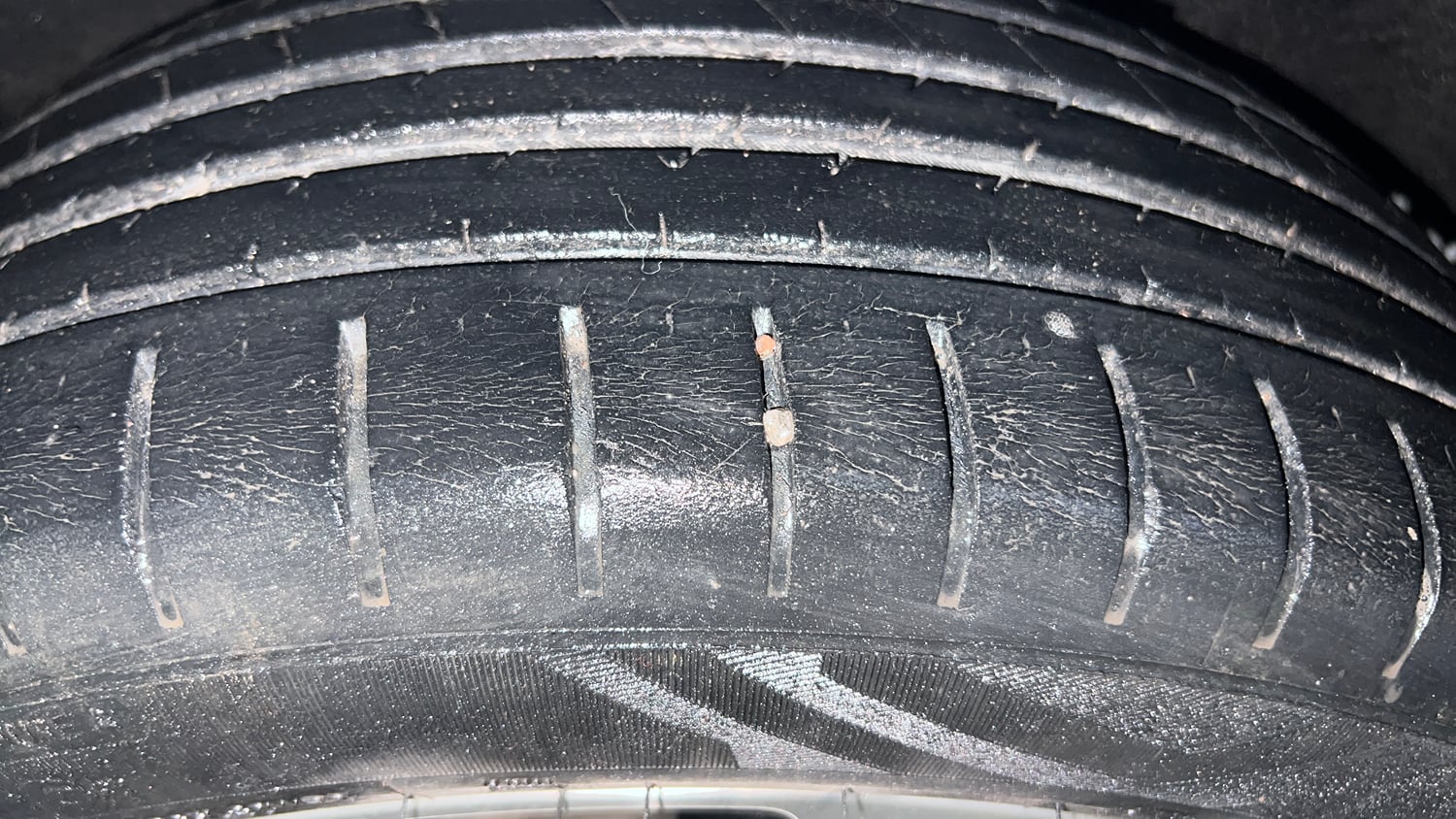 Used 2019 Maruti Suzuki Baleno Zeta Petrol Manual tyres LEFT REAR TYRE TREAD VIEW