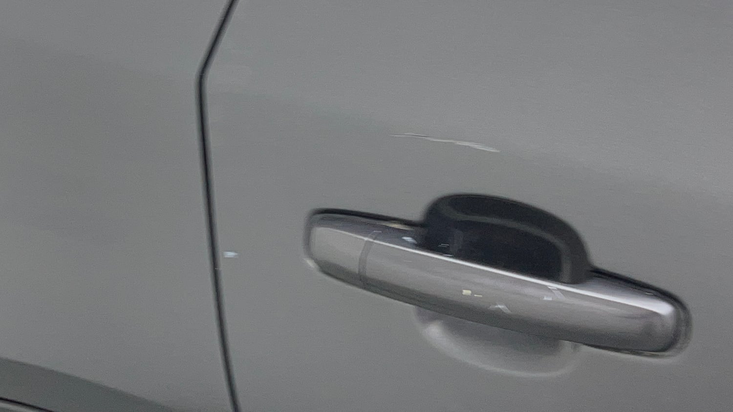 Used 2020 maruti-suzuki Vitara Brezza VXi Petrol Manual dents MINOR SCRATCH