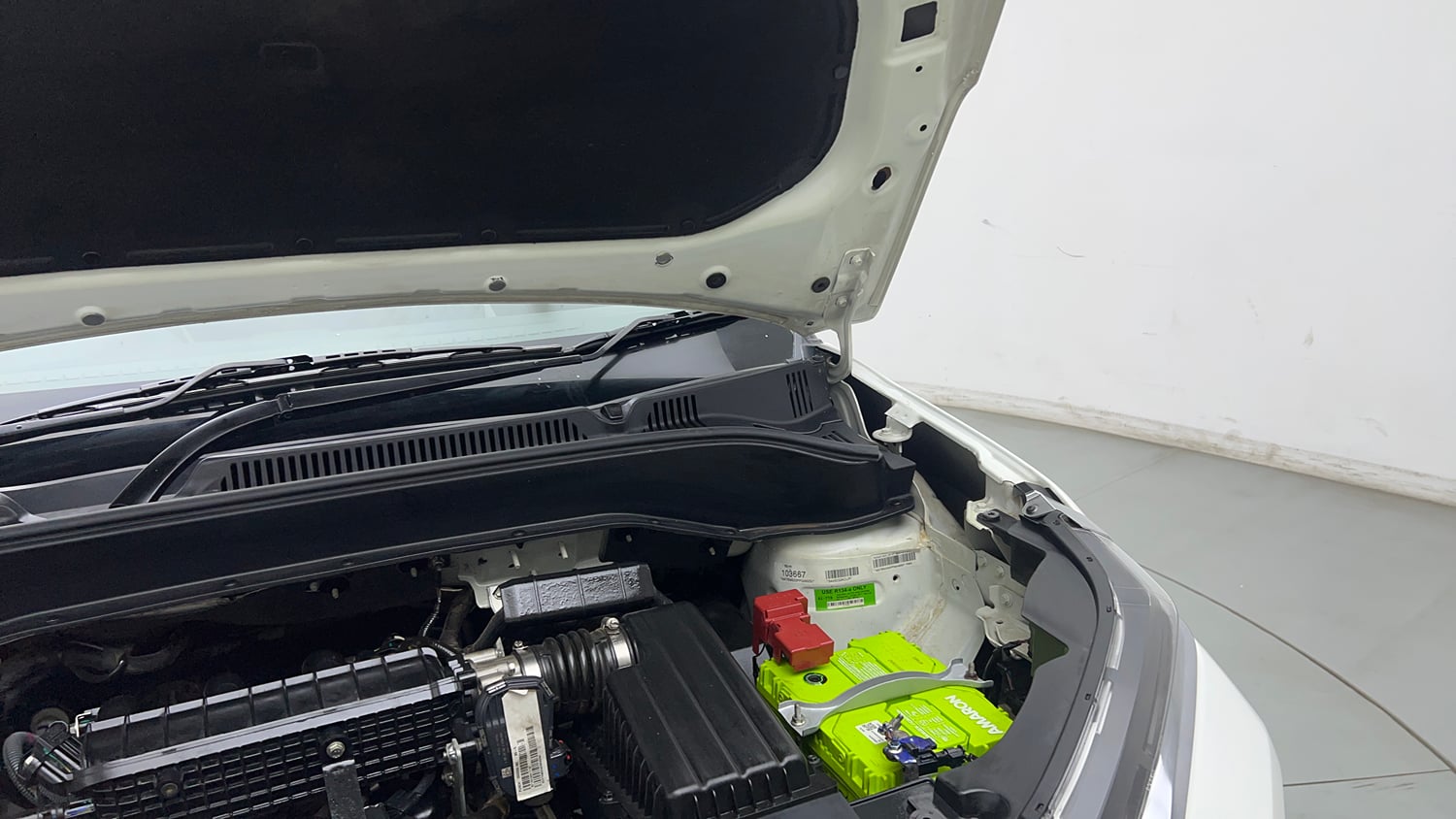 Used 2023 Tata Punch Accomplished MT Petrol Manual engine ENGINE LEFT SIDE HINGE & APRON VIEW