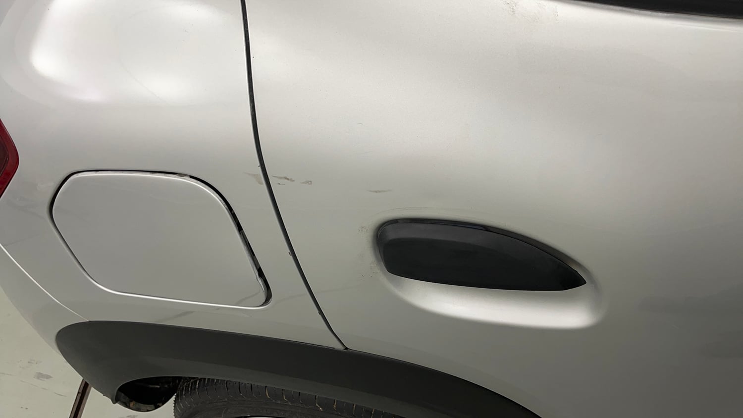 Used 2022 Renault Kwid RXT 1.0 AMT (O) Petrol Automatic dents MINOR DENT