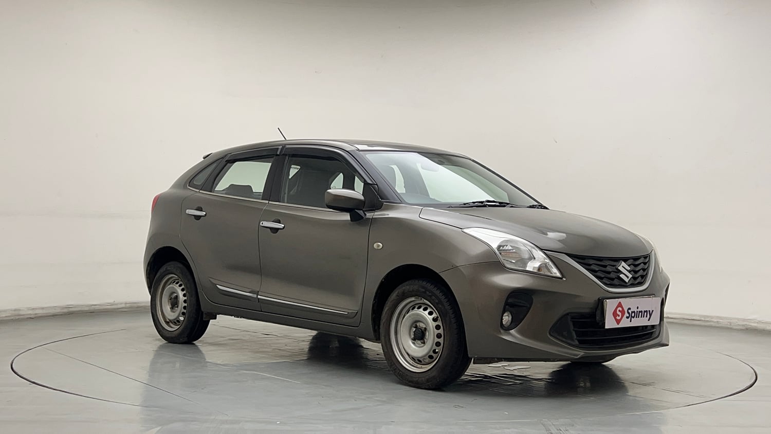 Used 2020 Maruti Suzuki Baleno Sigma Petrol Manual exterior RIGHT FRONT CORNER VIEW