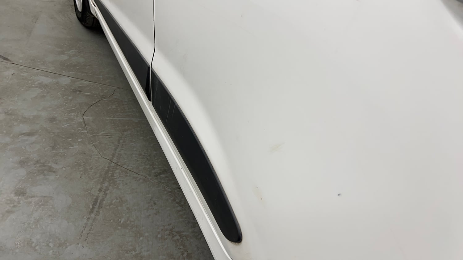 Used 2014 Hyundai Grand i10 Asta AT 1.2 Kappa VTVT Petrol Automatic dents MINOR DENT