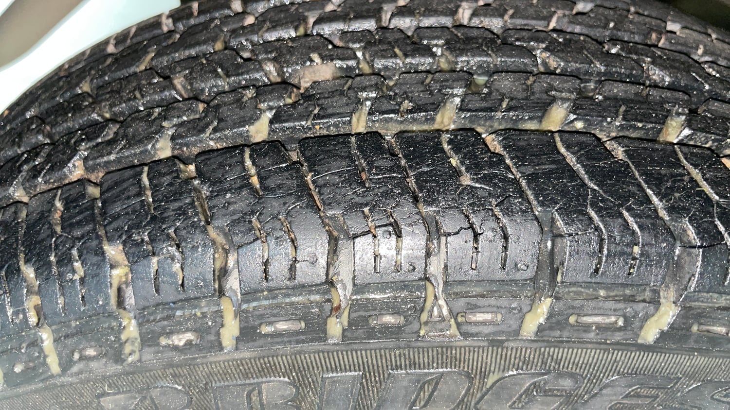 Used 2017 Maruti Suzuki Alto K10 VXi Petrol Manual tyres RIGHT REAR TYRE TREAD VIEW