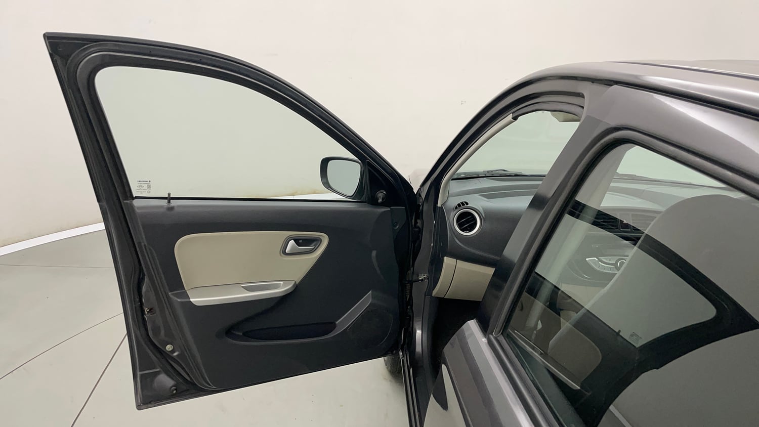 Used 2017 Maruti Suzuki Alto K10 VXi Petrol Manual interior LEFT FRONT DOOR OPEN VIEW