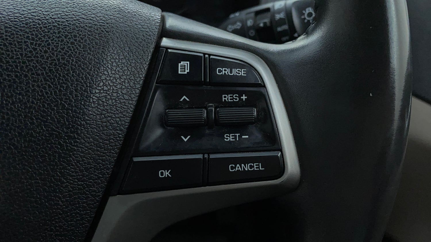 Used 2019 Hyundai Verna SX (O)1.6 VTVT Petrol Manual top_features Cruise control