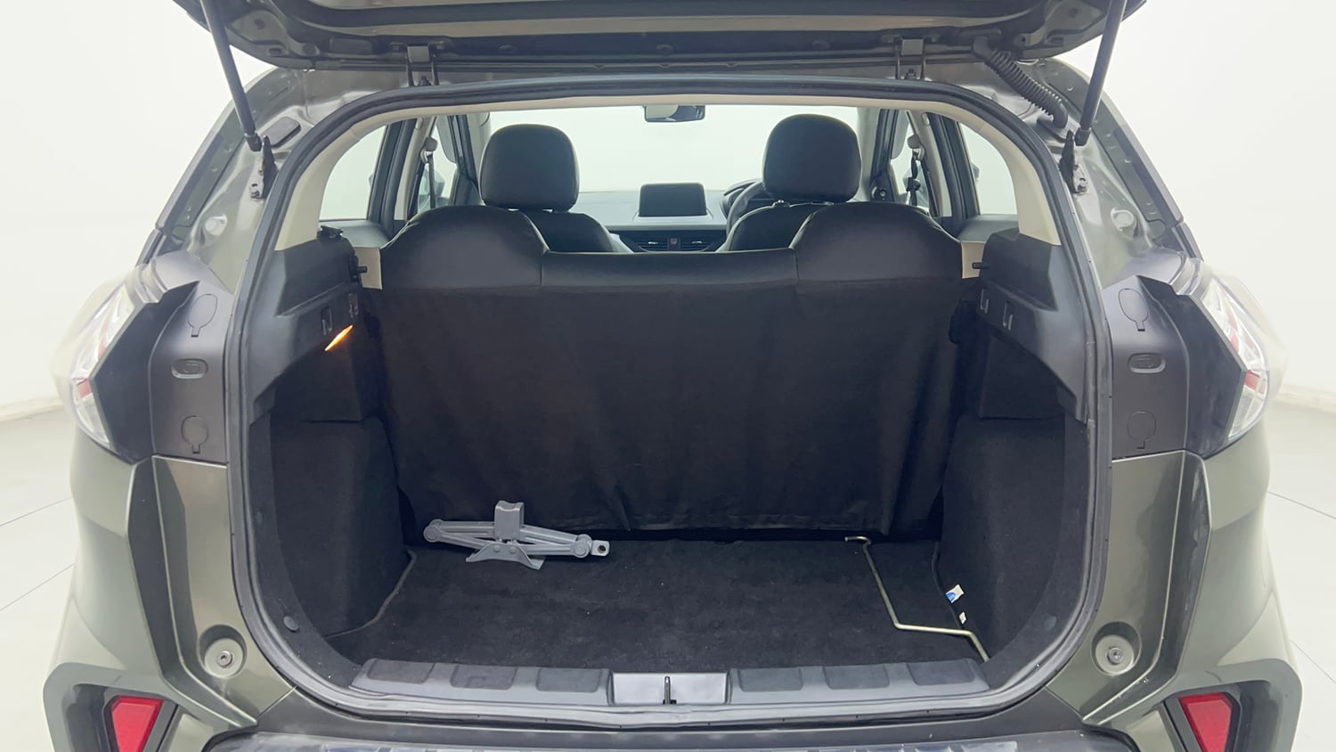 Used 2022 Tata Nexon XMA Plus (S) Petrol Automatic interior DICKY INSIDE VIEW