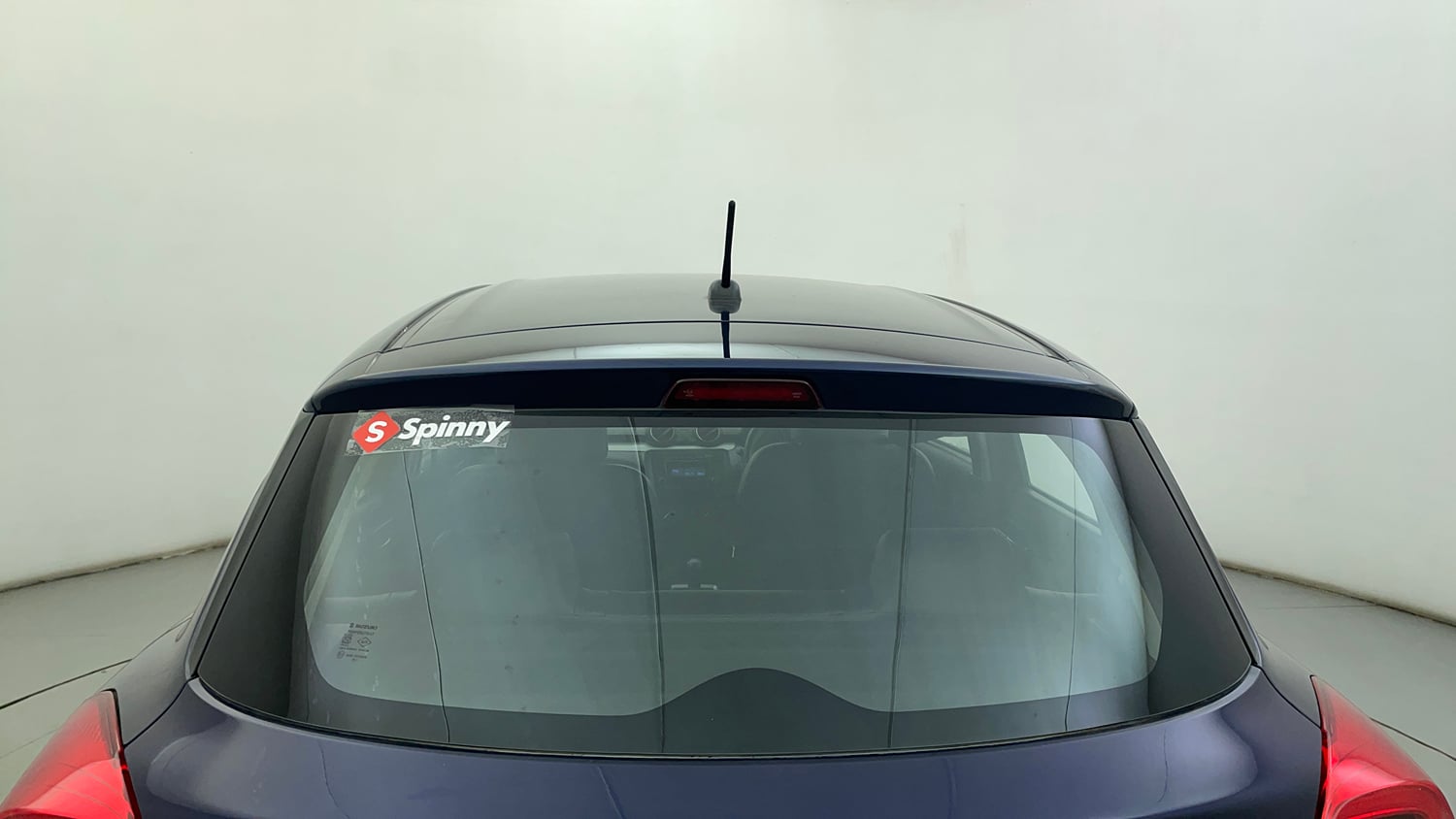 Used 2019 Maruti Suzuki Swift VXi AMT Petrol Automatic exterior BACK WINDSHIELD VIEW