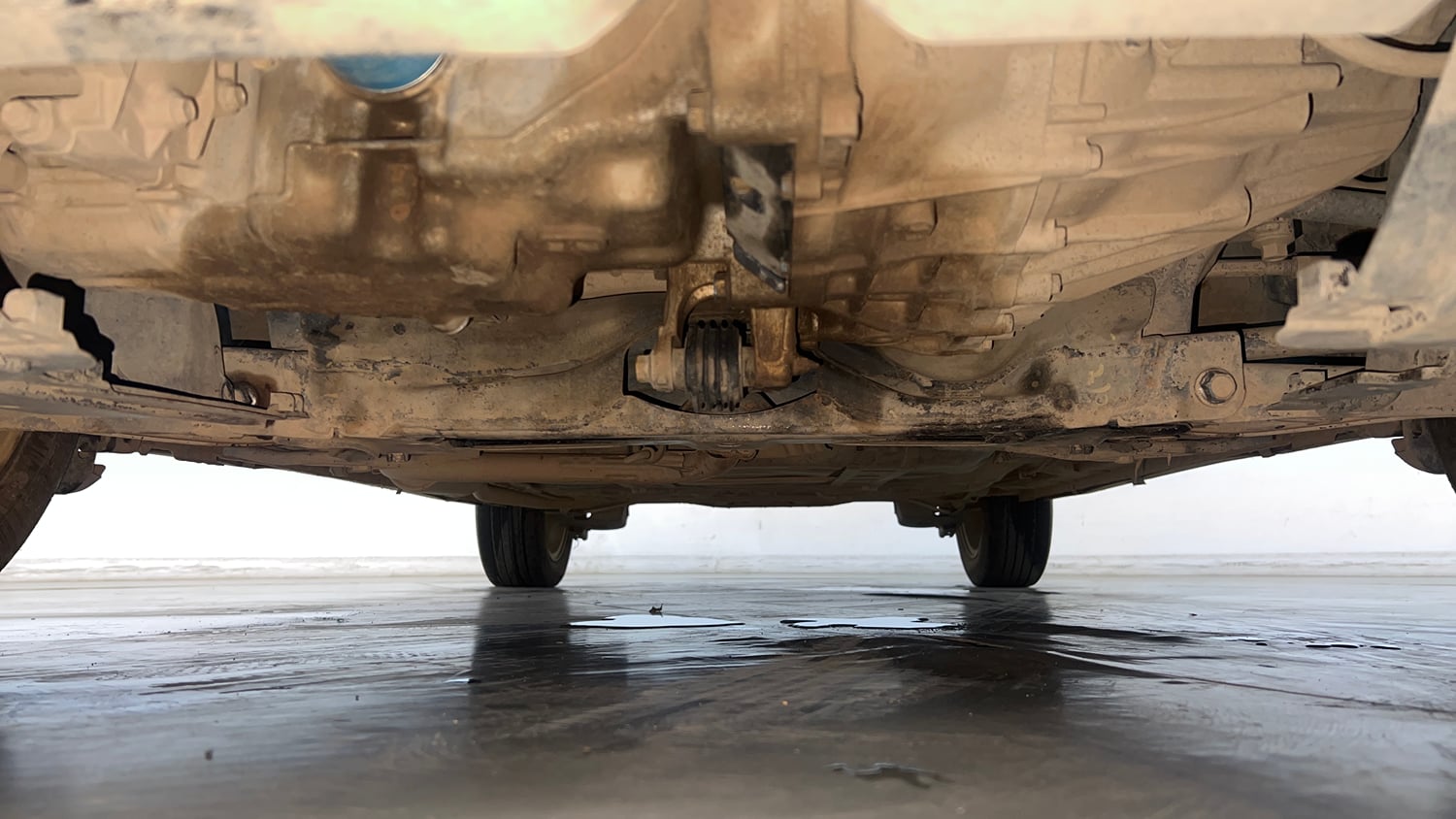 Used 2022 Honda WR-V VX MT Petrol Petrol Manual extra FRONT LEFT UNDERBODY VIEW