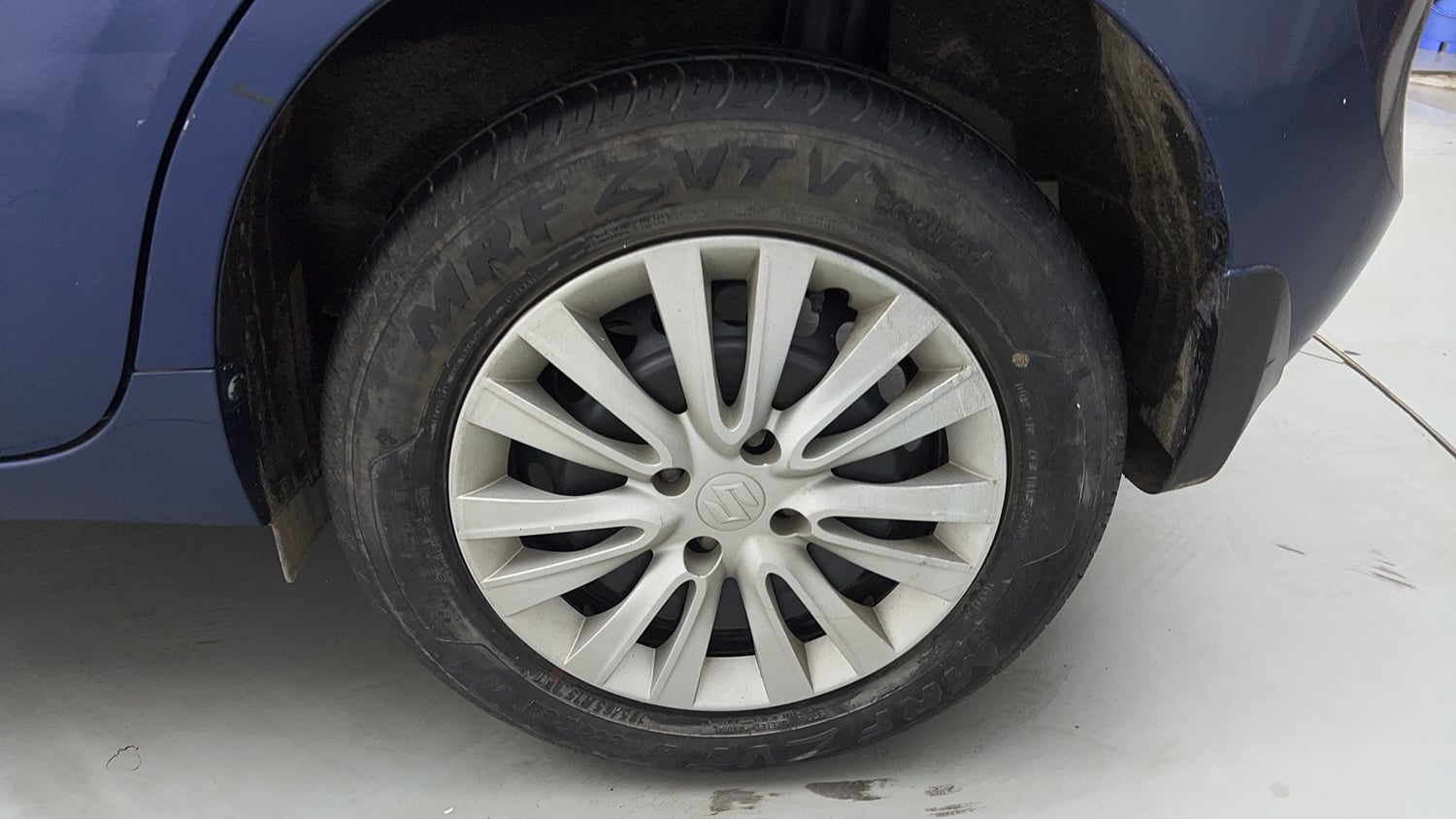 Used 2021 Maruti Suzuki Baleno Delta Petrol Manual tyres LEFT REAR TYRE RIM VIEW