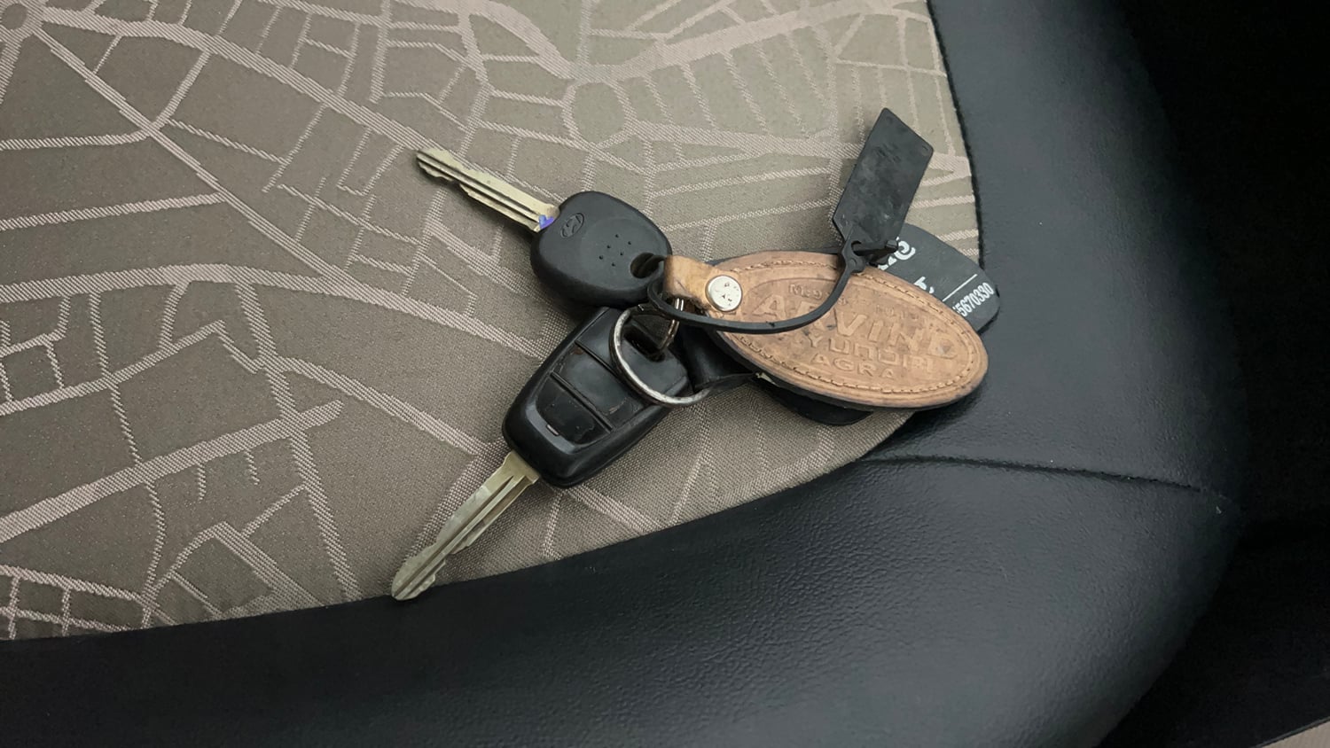 Used 2020 Hyundai Grand i10 Sportz 1.2 Kappa VTVT Petrol Manual extra CAR KEY VIEW