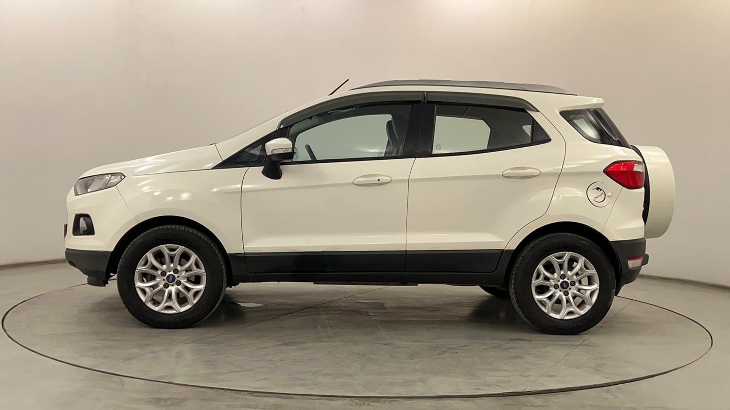 Used 2014 Ford EcoSport Titanium 1.5 TDCi (Opt) Diesel Manual exterior LEFT SIDE VIEW