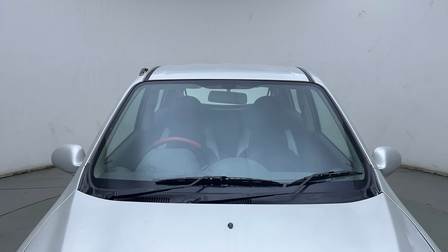 Used 2015 Maruti Suzuki Alto 800 LXi Anniversary Edition Petrol Manual exterior FRONT WINDSHIELD VIEW