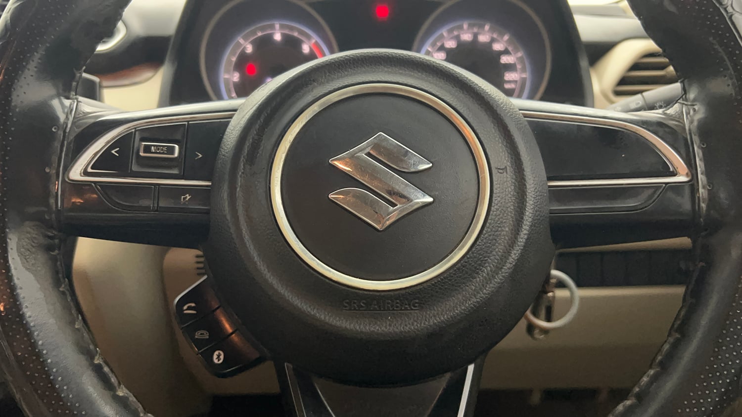 Used 2019 Maruti Suzuki Dzire VDi Diesel Manual top_features Steering mounted controls