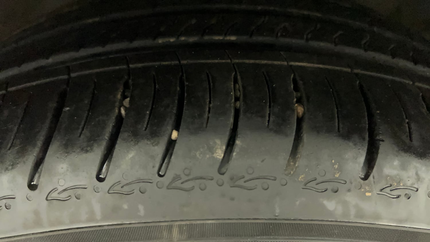 Used 2024 Hyundai Verna SX 1.5 Petrol MT Petrol Manual tyres LEFT FRONT TYRE TREAD VIEW