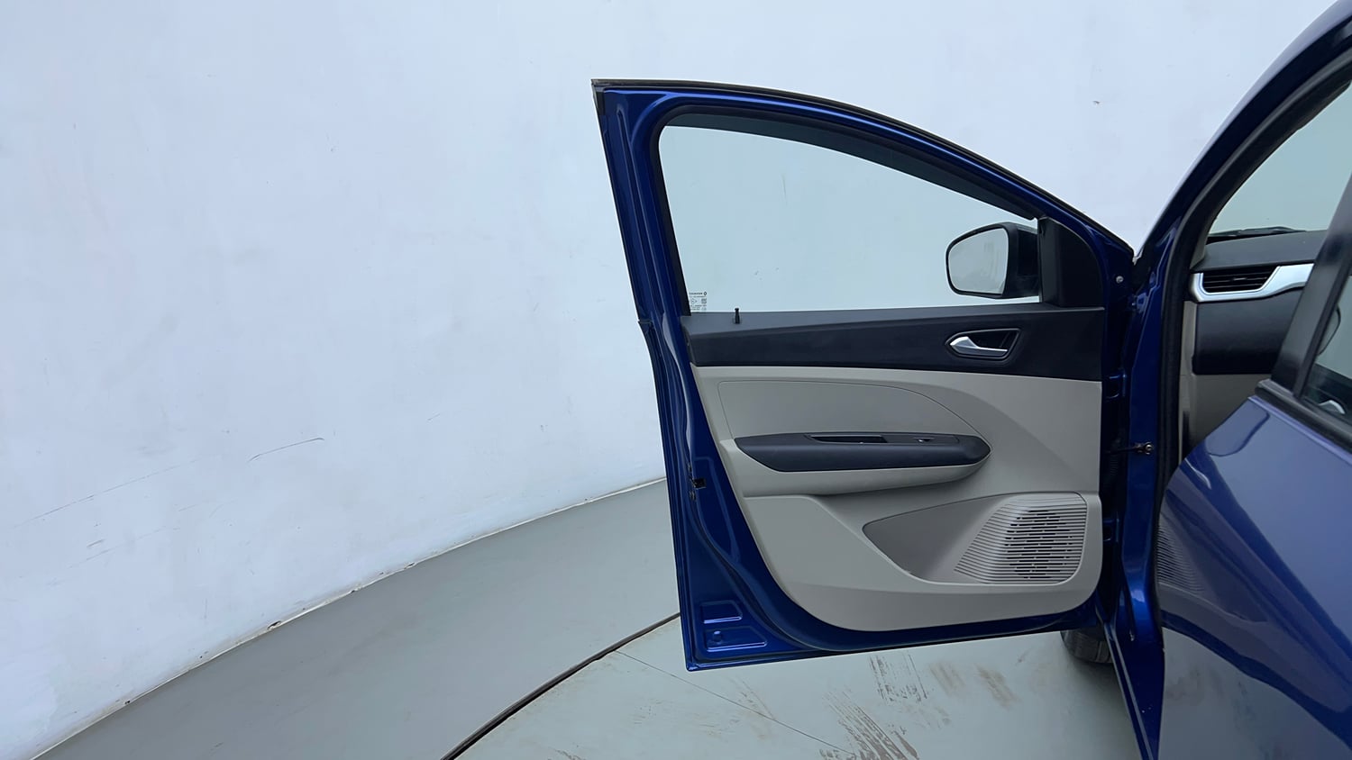 Used 2023 Renault Triber RXZ EASY-R AMT Petrol Automatic interior LEFT FRONT DOOR OPEN VIEW