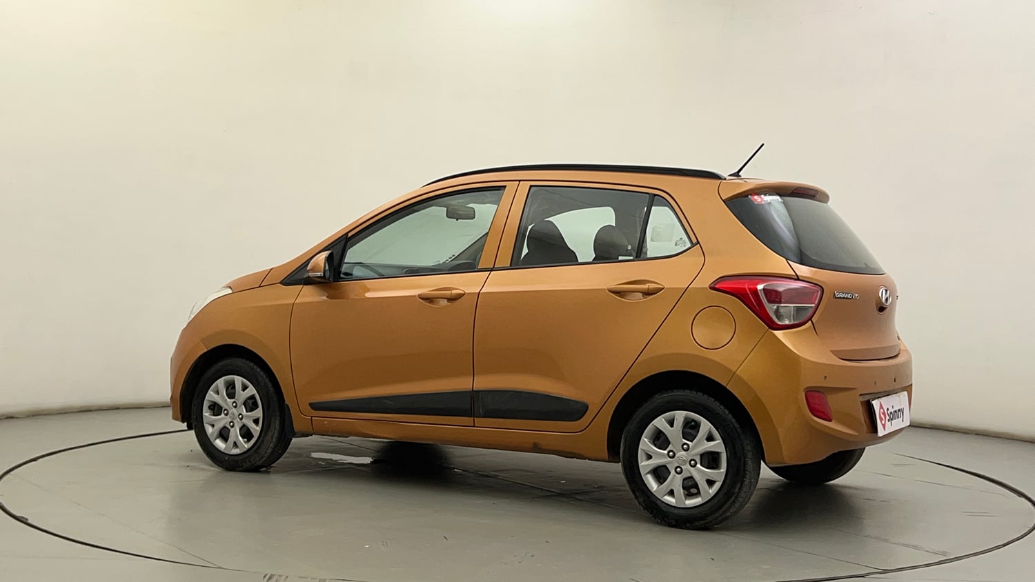 Used 2015 Hyundai Grand i10 Sportz 1.2 Kappa VTVT Petrol Manual exterior LEFT REAR CORNER VIEW
