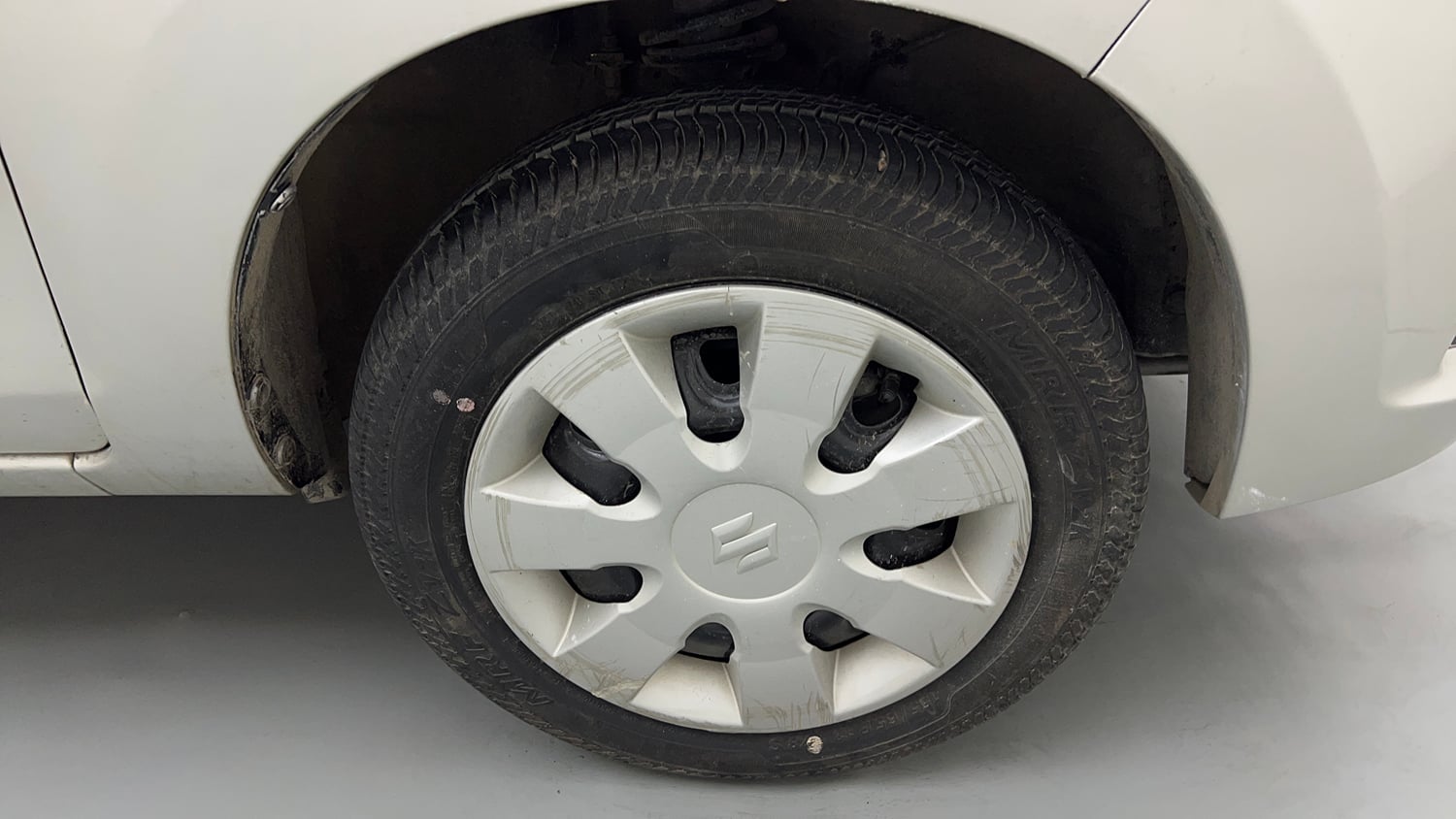 Used 2019 Maruti Suzuki Alto K10 VXi AMT Petrol Automatic tyres RIGHT FRONT TYRE RIM VIEW