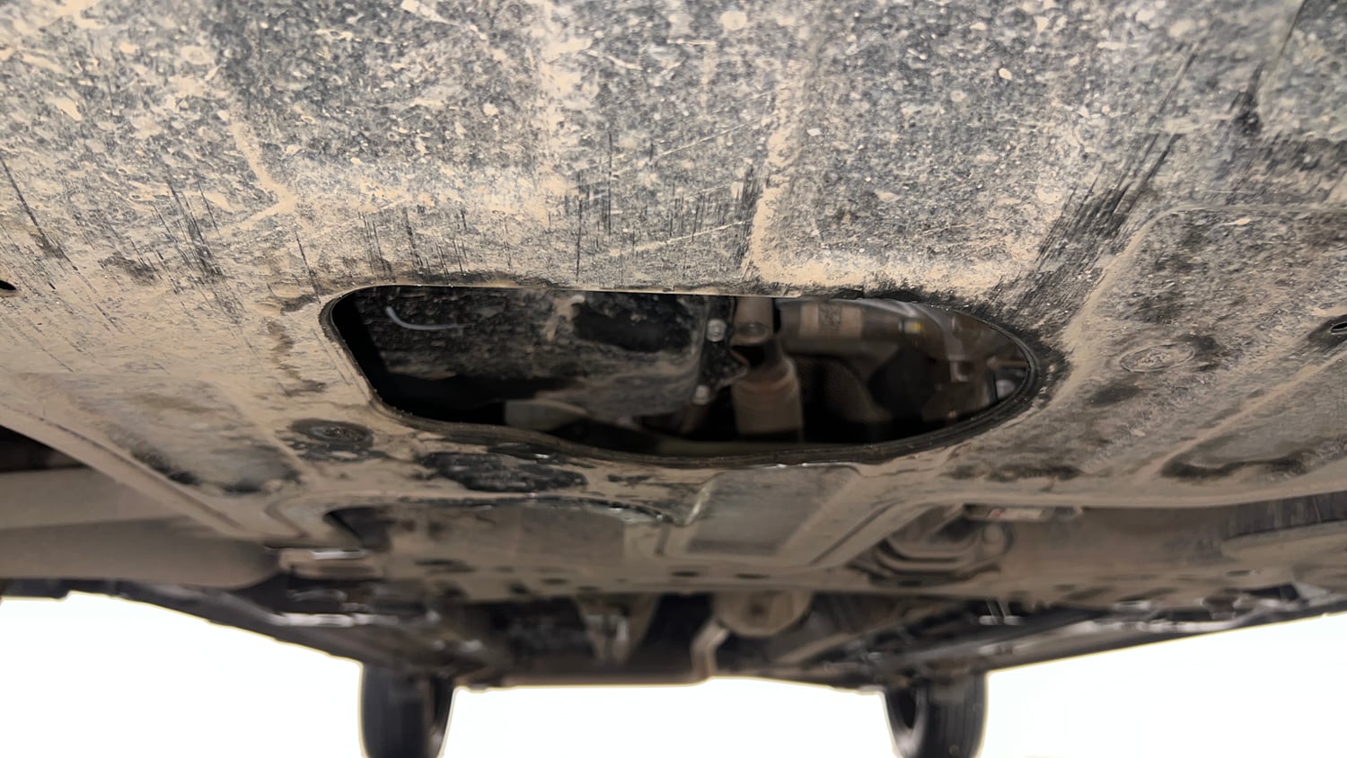 Used 2026 Hyundai Venue 1.2 Kappa Petrol MT HX 5+ Petrol Manual extra FRONT LEFT UNDERBODY VIEW