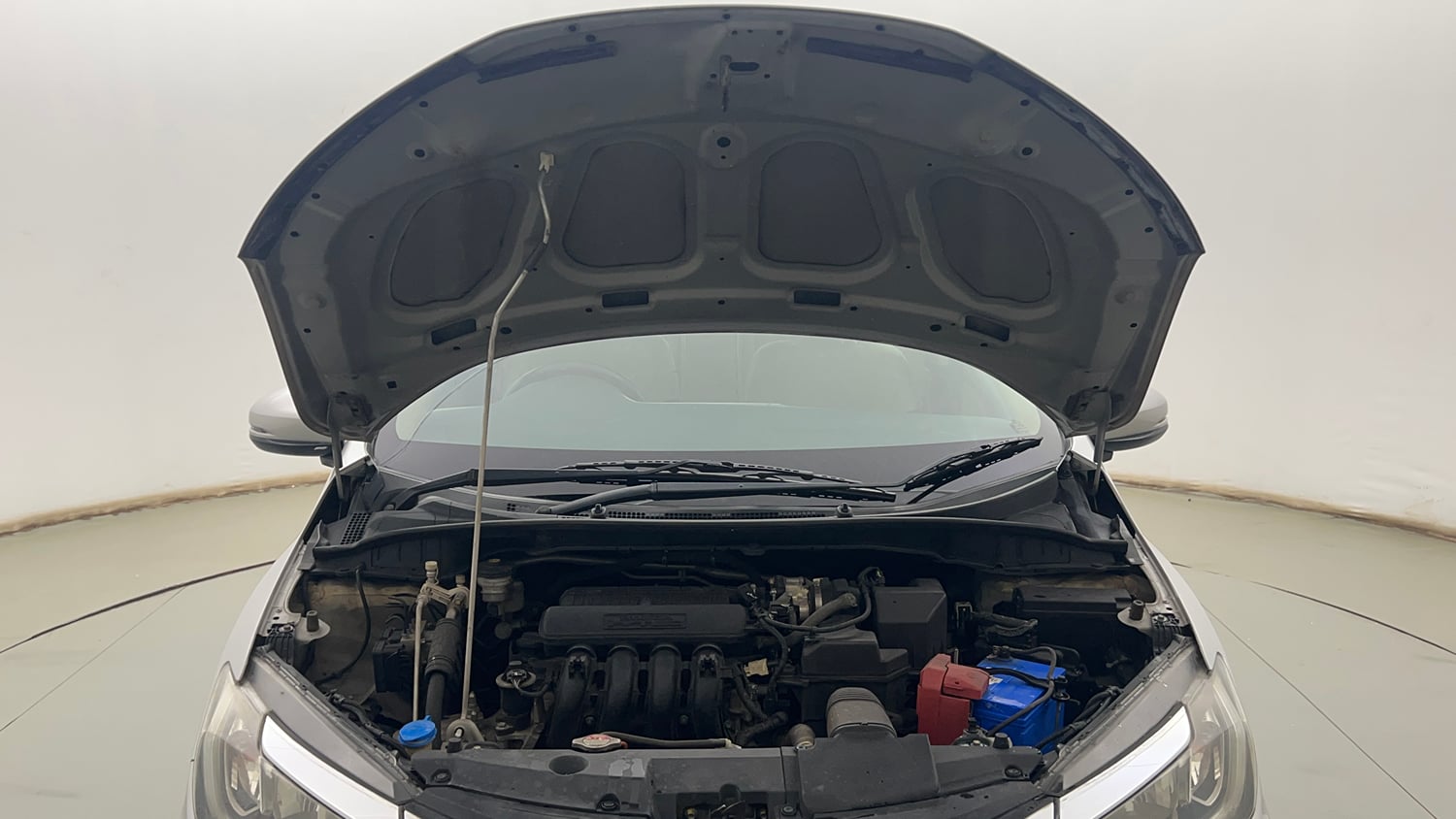 Used 2018 Honda City V Petrol Petrol Manual engine ENGINE & BONNET OPEN FRONT VIEW
