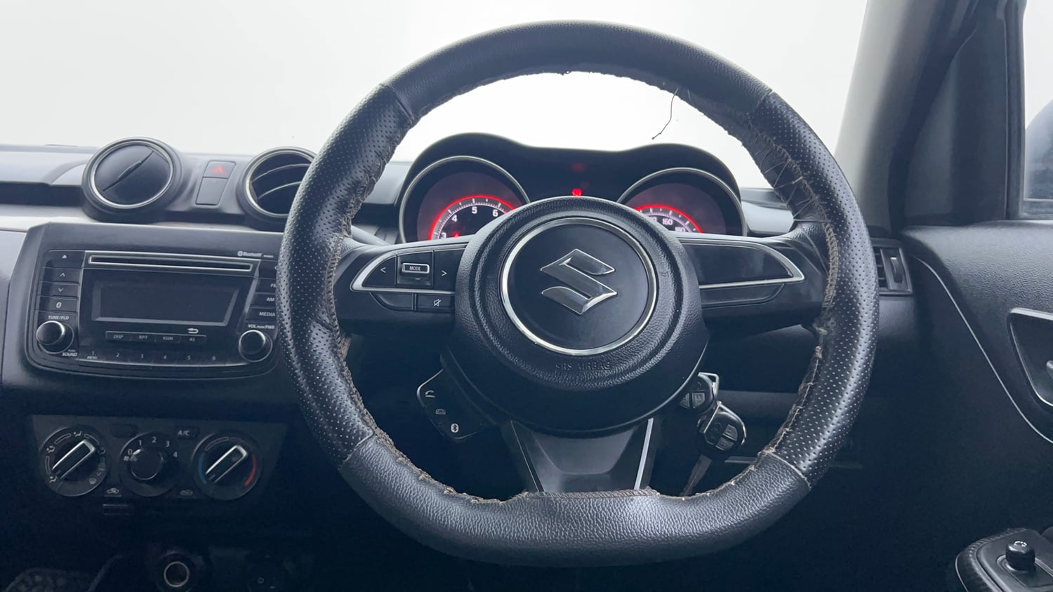 Used 2018 Maruti Suzuki Swift VXi Petrol Manual interior STEERING VIEW
