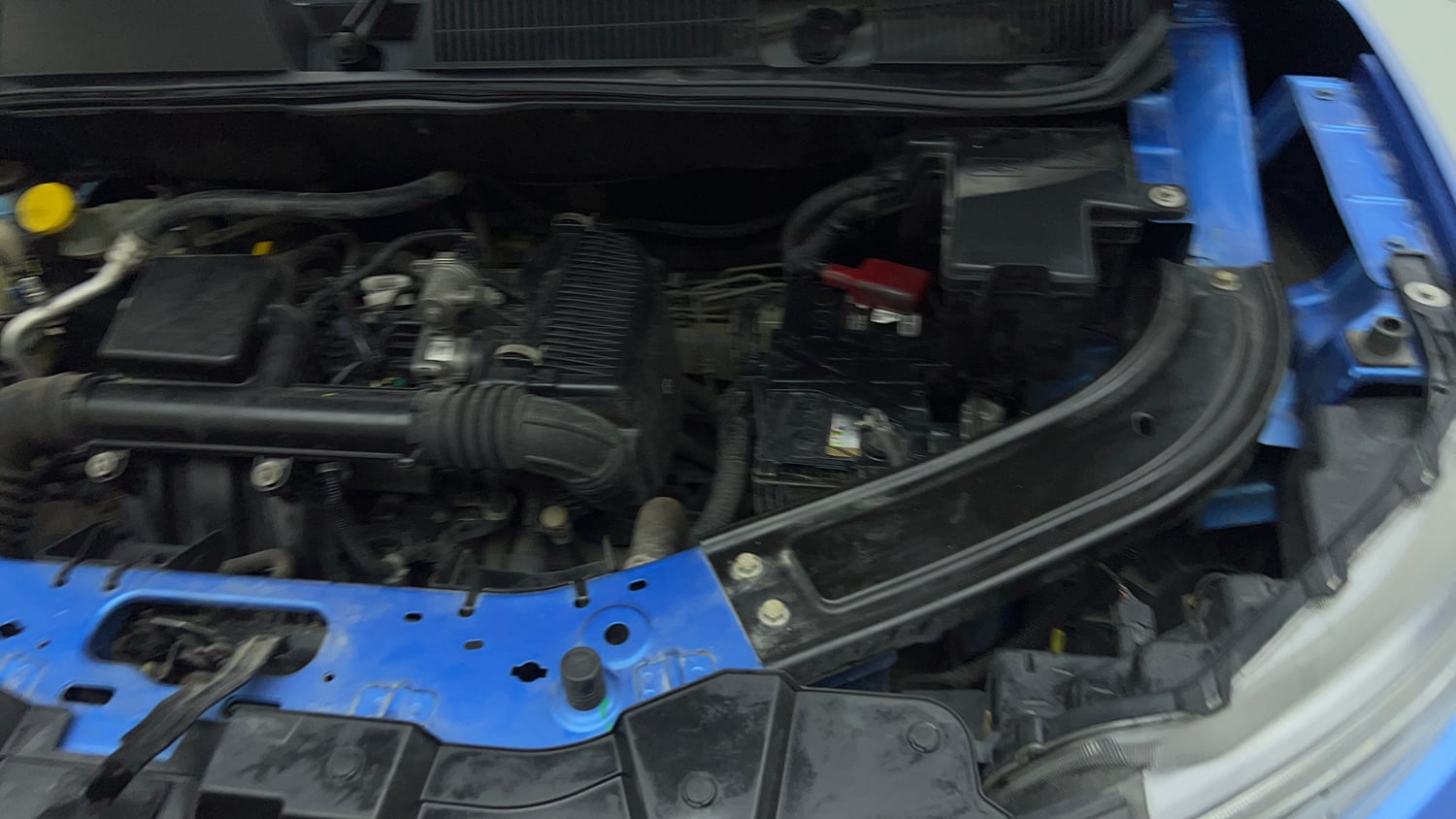 Used 2021 Renault Kiger RXT MT Petrol Manual engine ENGINE LEFT SIDE VIEW