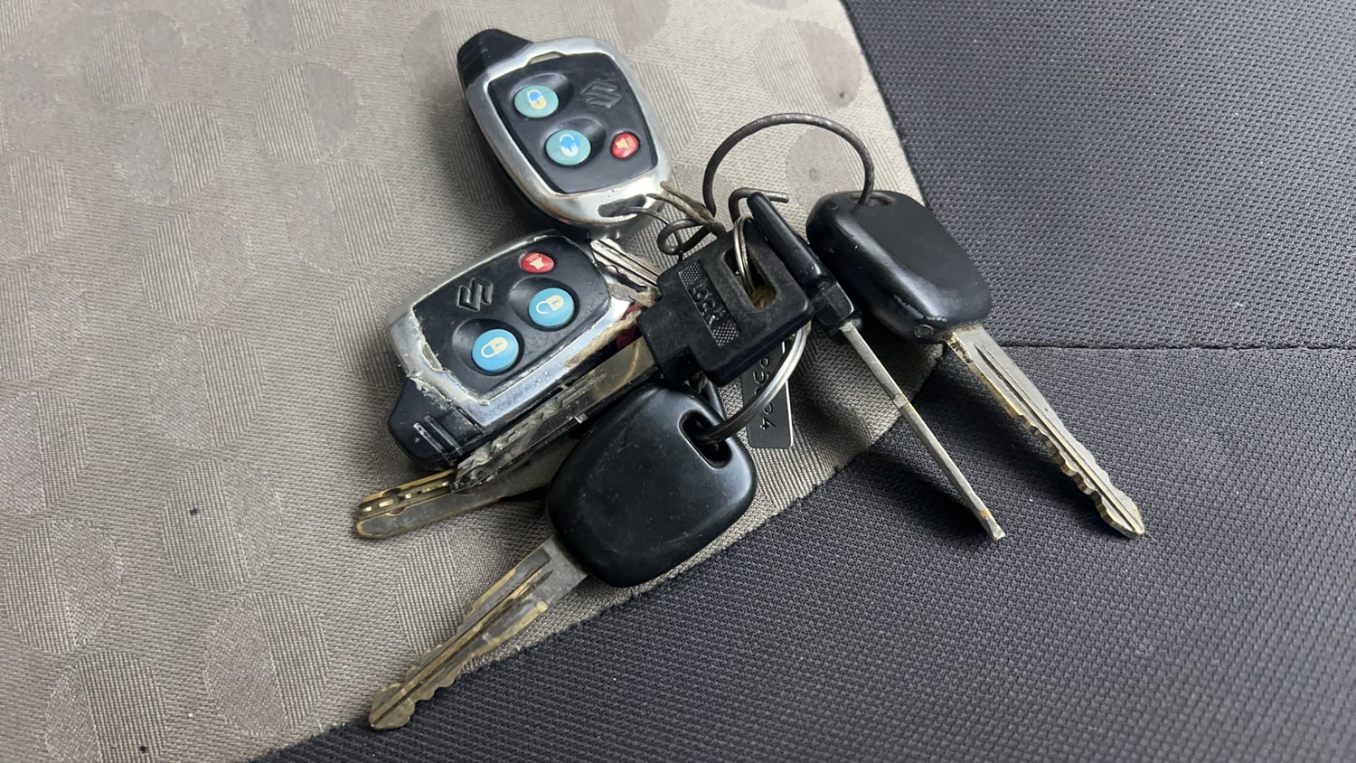 Used 2016 Maruti Suzuki Celerio VXi CNG Cng Manual extra CAR KEY VIEW